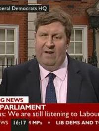 Gary O'Donoghue, journaliste politique et aveugle, travaille pour la BBC depuis de nombreuses années