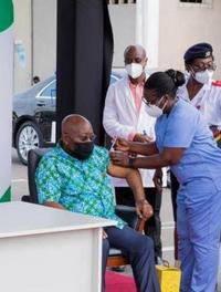 Le président ghanéen, premier bénéficiaire de Covax en Afrique