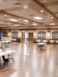 Un centre de vaccination vide aux USA